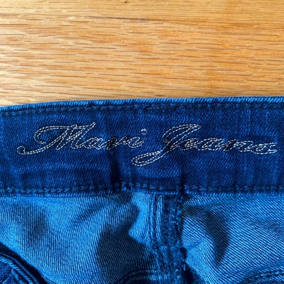 Mid rise Mavi Distressed Jeans - Picture 2 of 2